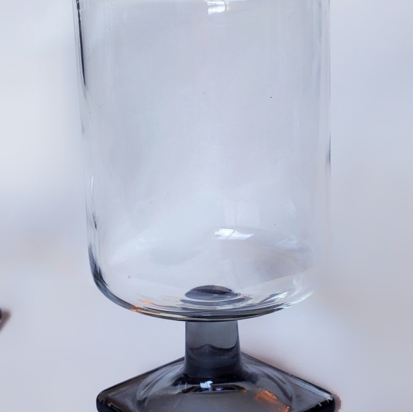 Nordic Midnight Glasses, Vintage Federal Glass, Smoke Grey Square Base, MCM 60s - Picture 3 of 6